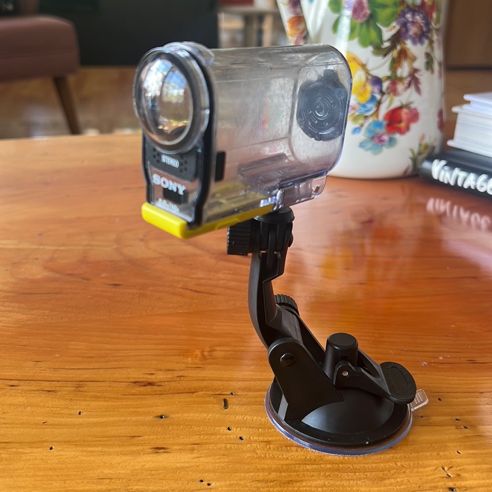 Sony action can waterproof case and mount